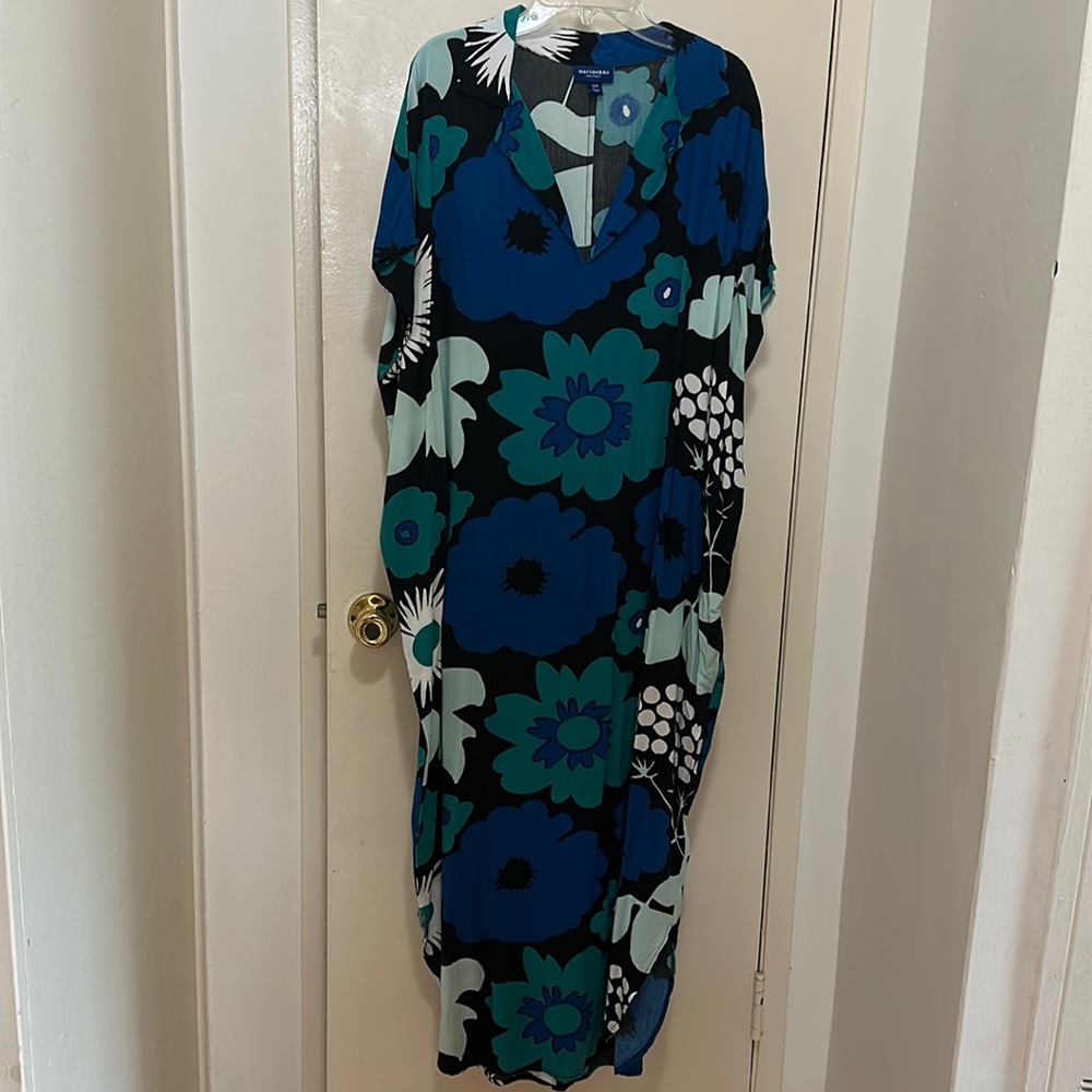 Marimekko For Target collared tunic, Black, Blue, White Women’s Small / Medium